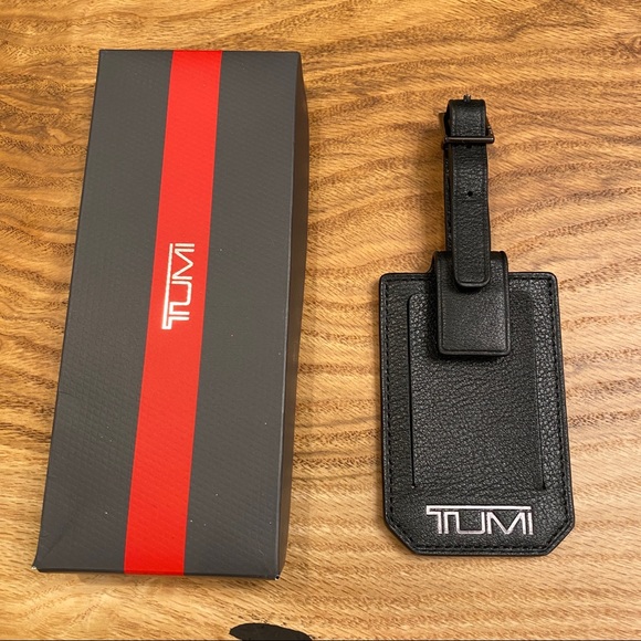 tumi luggage tag